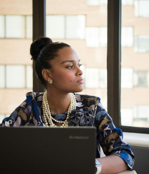 pexels-christina-morillo-1181651