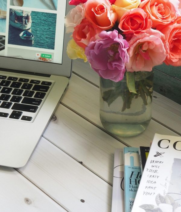 pexels-jess-bailey-designs-839441